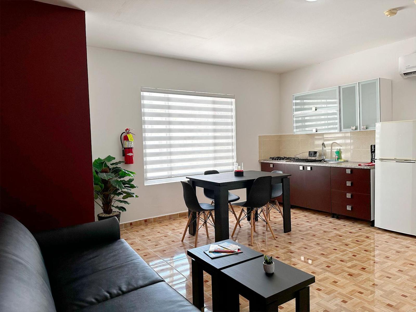 Ladybugs Apartments Palm Beach Luaran gambar