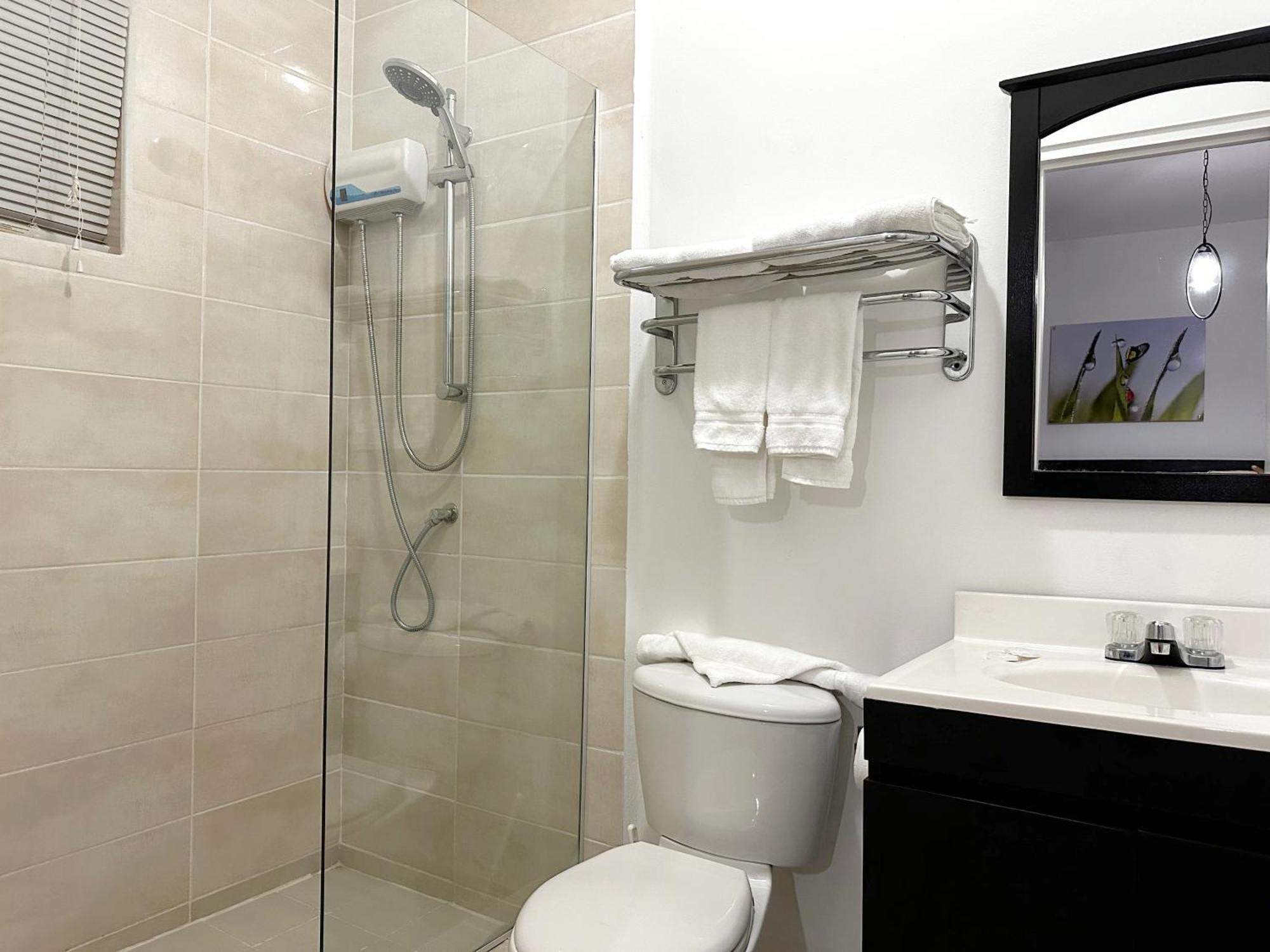 Ladybugs Apartments Palm Beach Luaran gambar