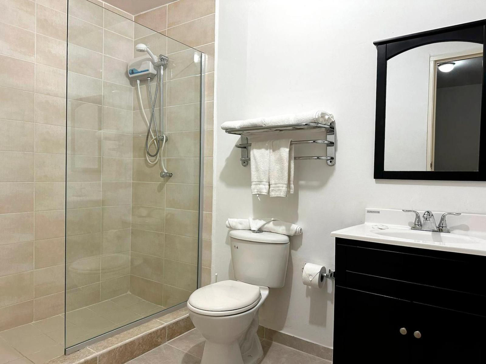 Ladybugs Apartments Palm Beach Luaran gambar